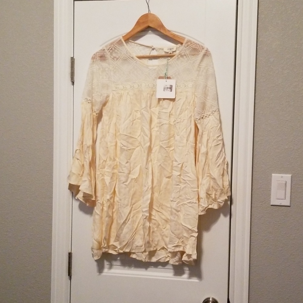 Imgee Beige Bell Sleeve Dress Size Small